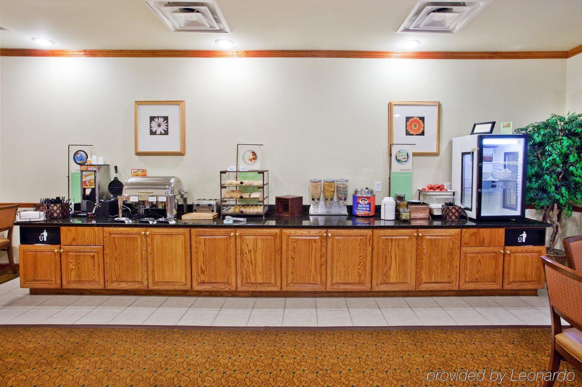 Comfort Inn & Suites Fairburn - Atlanta Southwest Restaurant photo