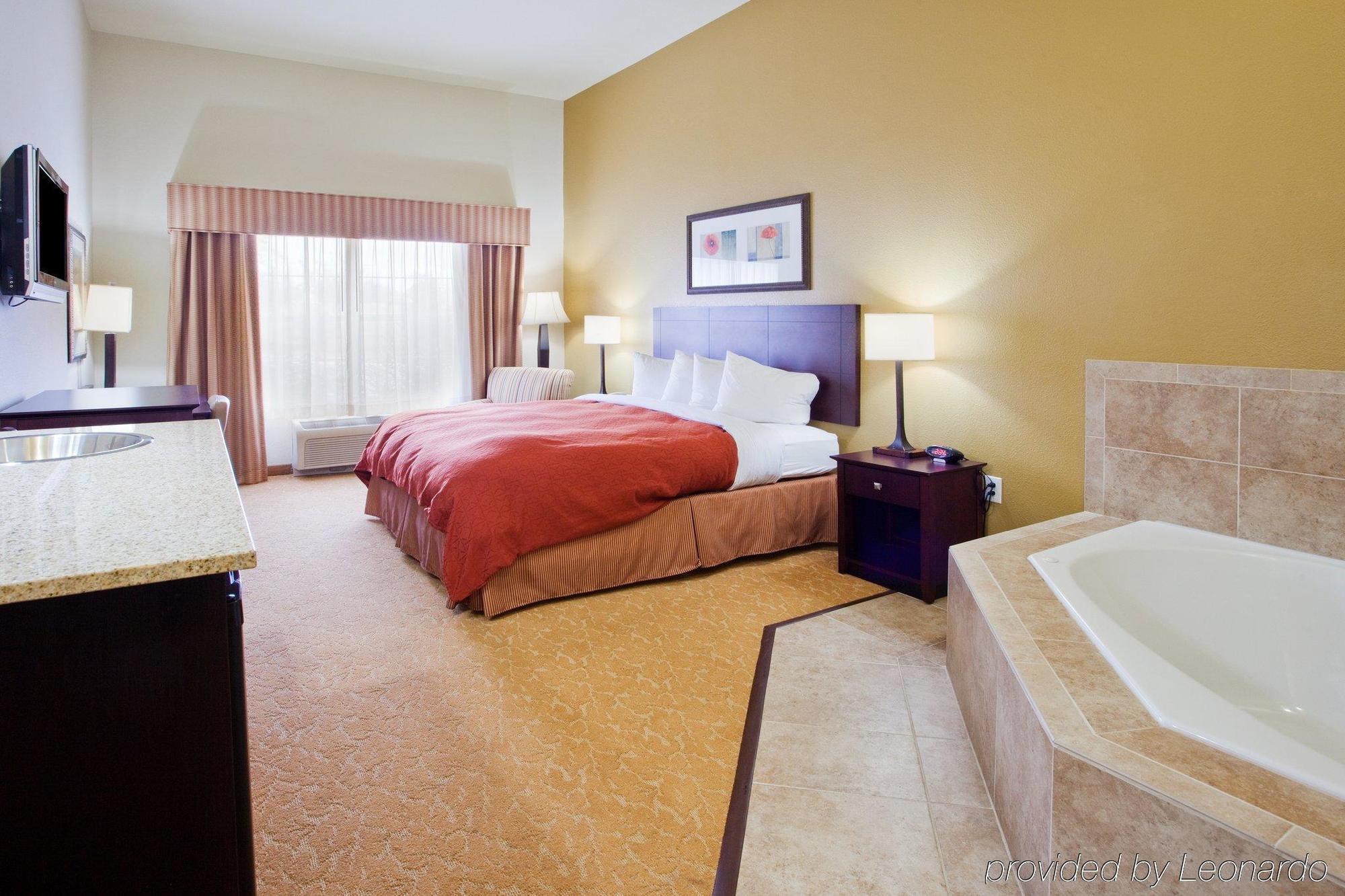 Comfort Inn & Suites Fairburn - Atlanta Southwest Room photo